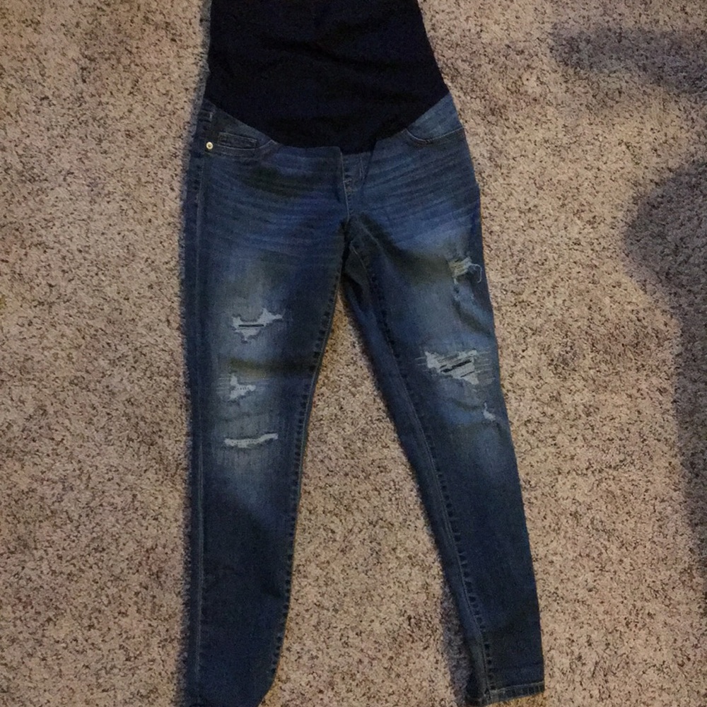 Maternity Distressed Jeans